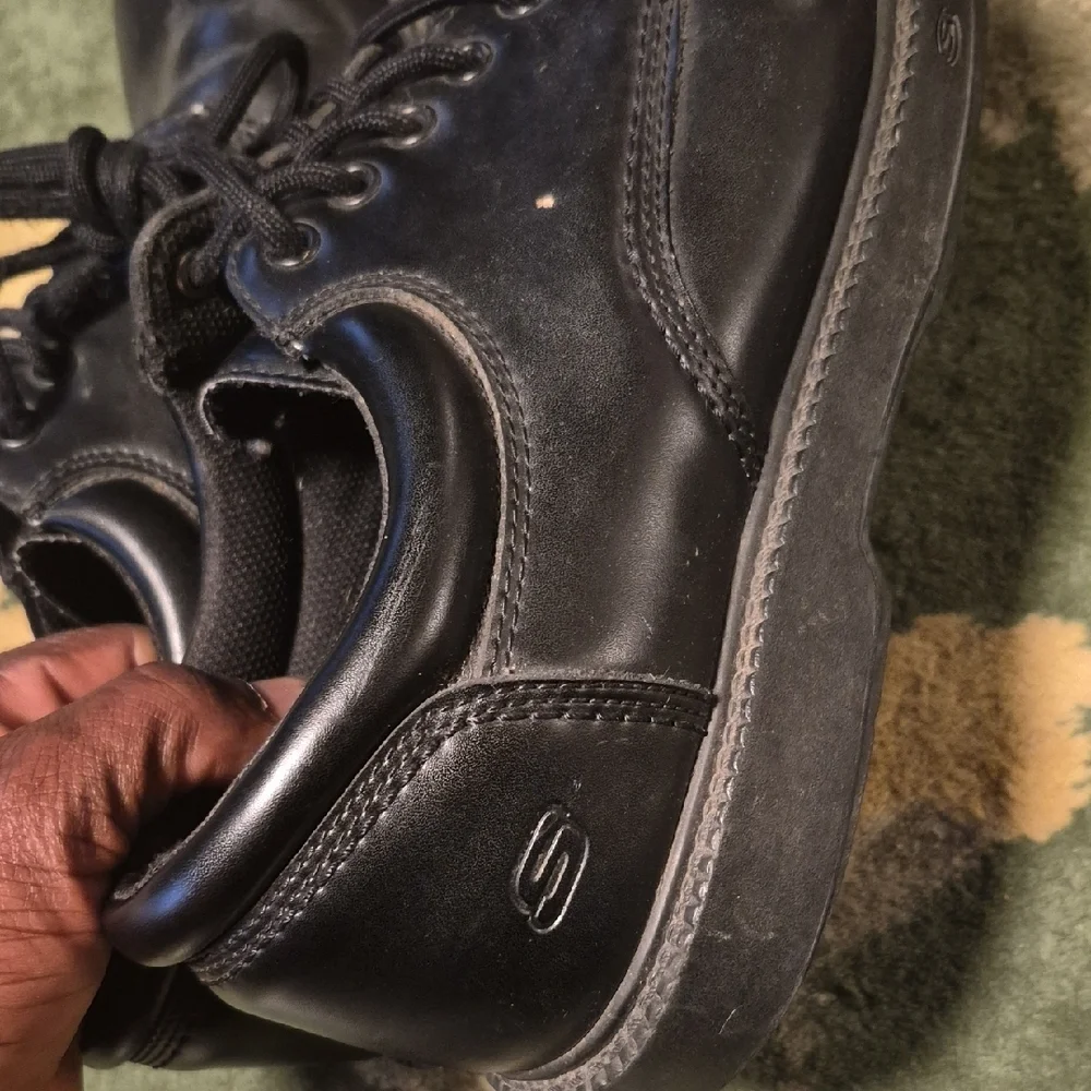 Skechers Men's Black Lace-Up Oxford Shoes